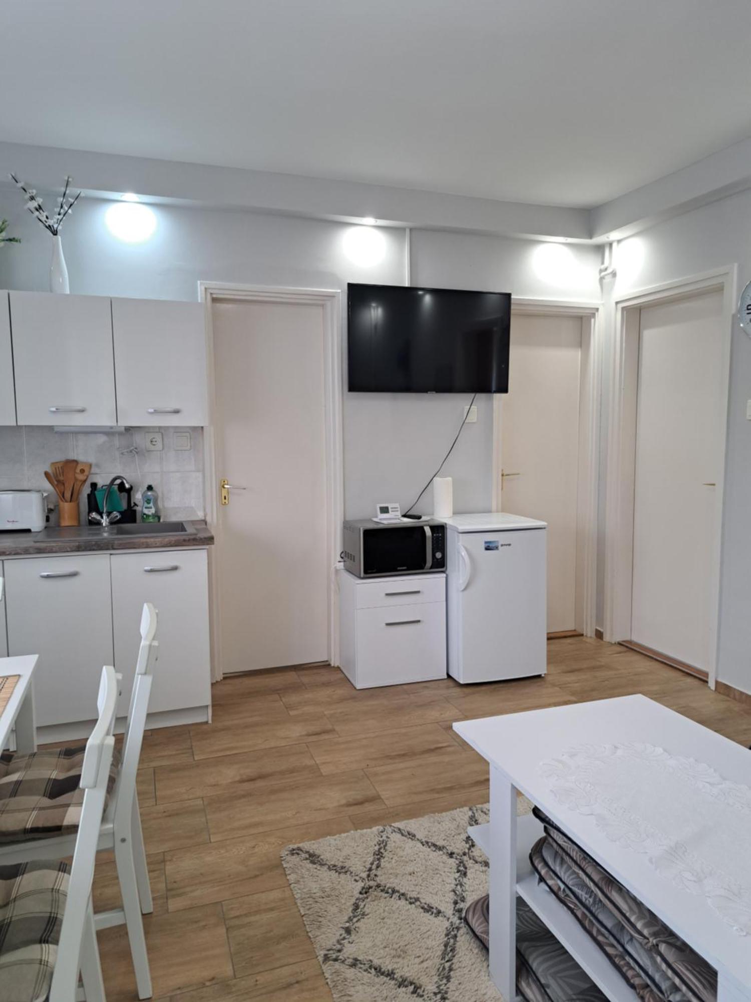 Jazmin Apartman Zalakaros Buitenkant foto